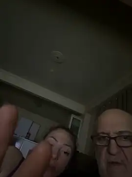 Snapshot of crazydaizyparty chatting on March 2025 02:14:02 AM crazydaizyparty online show from March 2025 02:14:02 AM