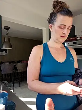 cumtomama online show from September 2025 09:27:01 AM