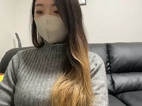 yazawa oO online show from February 2025 12:38:01 PM