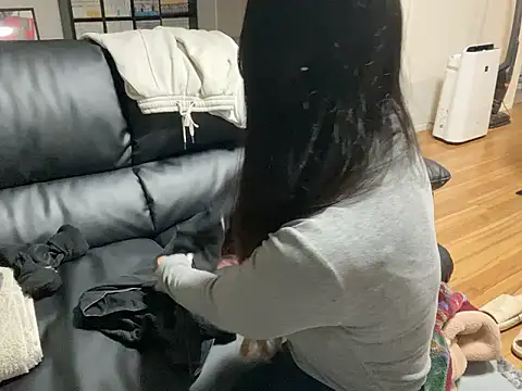 yazawa oO online show from April 2026 12:56:01 PM