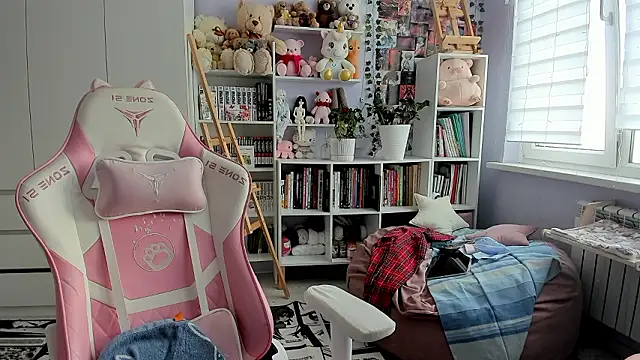 Catharsisi online show from March 2026 01:28:01 PM