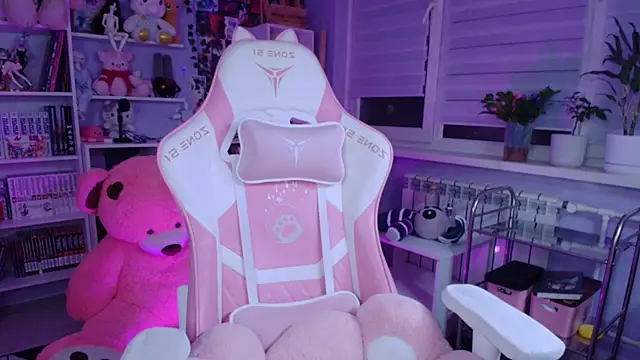 Catharsisi online show from November 2025 01:55:01 PM