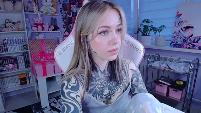 Catharsisi online show from November 2025 01:26:02 PM