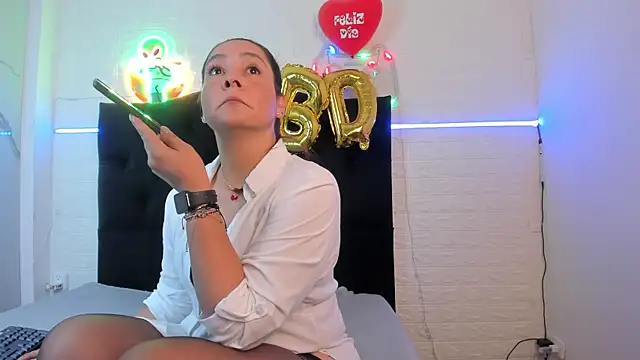 Snapshot of Miiss_eva chatting on September 2025 12:00:02 PM Miiss eva online show from September 2025 12:00:02 PM