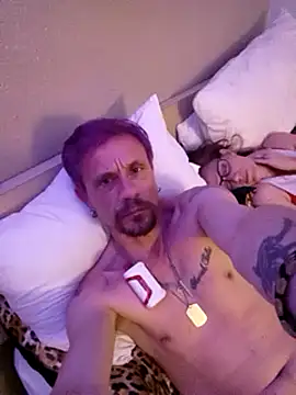 Snapshot of AQuickPhyx chatting on February 2025 08:39:01 AM AQuickPhyx online show from February 2025 08:39:01 AM