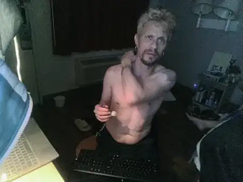 Snapshot of AQuickPhyx chatting on February 2025 01:40:02 PM AQuickPhyx online show from February 2025 01:40:02 PM