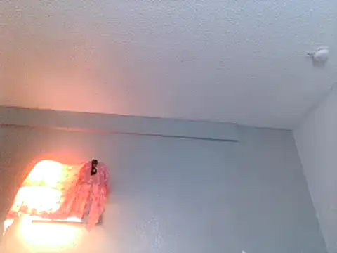 Snapshot of AQuickPhyx chatting on February 2025 09:04:02 AM AQuickPhyx online show from February 2025 09:04:02 AM