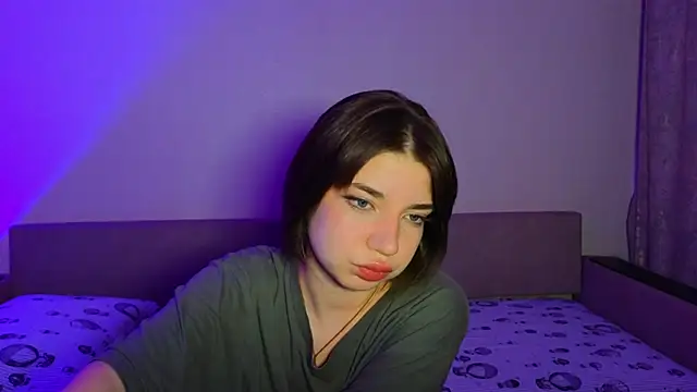 CassJonn online show from December 2025 06:50:02 PM