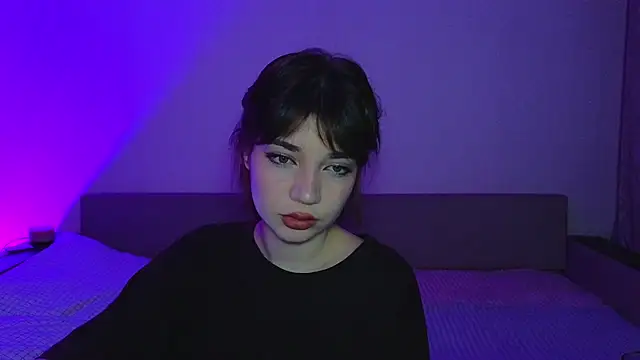 CassJonn online show from November 2025 07:57:01 PM