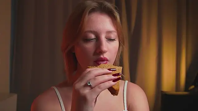 milasmiu online show from December 2025 04:13:02 AM