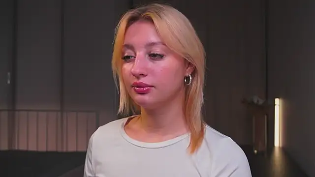 milasmiu online show from September 2025 03:11:01 PM