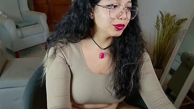 Snapshot of SelenaBlumX chatting on October 2025 08:31:01 PM SelenaBlumX online show from October 2025 08:31:01 PM