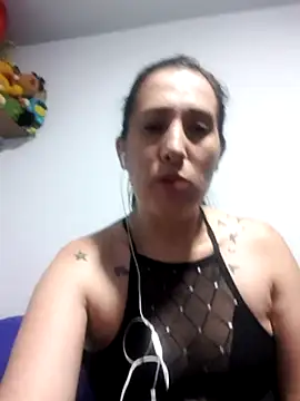 CHARLOTTE 1711 online show from November 2025 04:17:02 AM