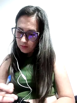 CHARLOTTE 1711 online show from November 2025 03:55:02 AM