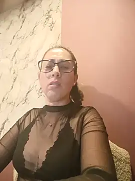 Snapshot of CHARLOTTE_1711 chatting on June 2026 12:16:02 AM CHARLOTTE 1711 online show from June 2026 12:16:02 AM