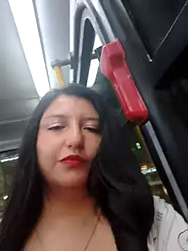 Melyy Edii online show from May 2026 11:40:02 PM