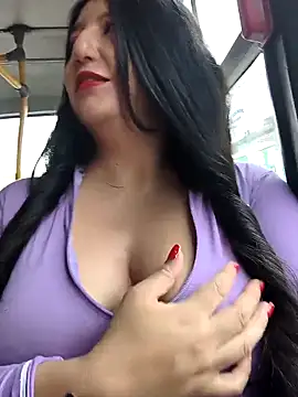 Melyy Edii online show from March 2026 09:16:01 PM