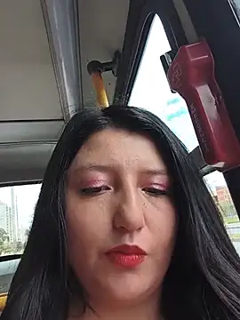 Melyy Edii online show from May 2026 06:39:01 PM