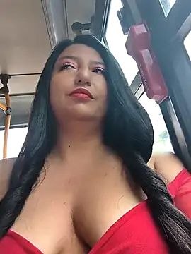 Melyy Edii online show from April 2026 06:33:02 PM