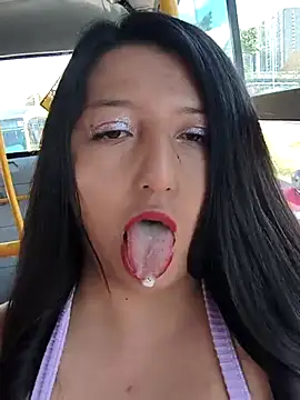 Melyy Edii online show from April 2026 06:58:01 PM