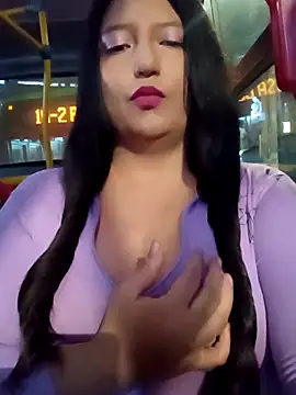 Melyy Edii online show from November 2025 11:09:02 PM