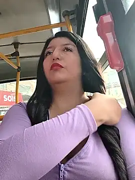 Melyy Edii online show from April 2026 10:34:02 PM