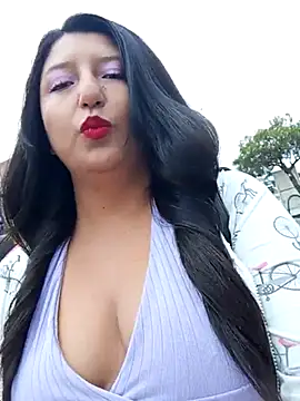 Melyy Edii online show from March 2025 01:26:02 PM
