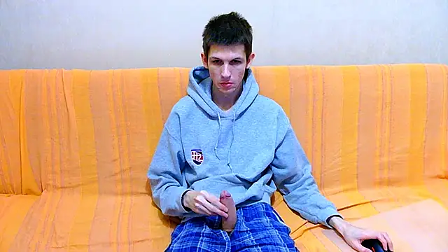 Lester Broo online show from February 2026 07:21:02 AM