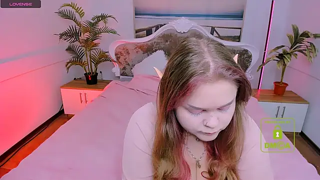 Snapshot of Erica__Alta chatting on October 2025 06:43:02 AM Erica Alta online show from October 2025 06:43:02 AM