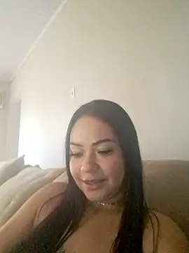Snapshot of Novinhabonequinha3 chatting on January 2025 08:28:01 PM Novinhabonequinha3 online show from January 2025 08:28:01 PM