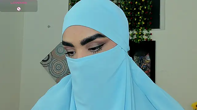 Maissa Alabi online show from November 2025 04:07:01 PM