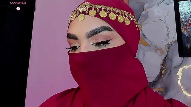 Snapshot of Maissa_Alabi chatting on May 2026 07:21:02 PM Maissa Alabi online show from May 2026 07:21:02 PM