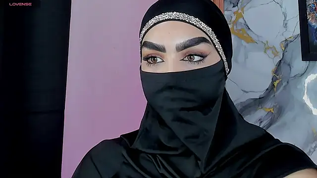 Snapshot of Maissa_Alabi chatting on June 2026 07:24:01 PM Maissa Alabi online show from June 2026 07:24:01 PM