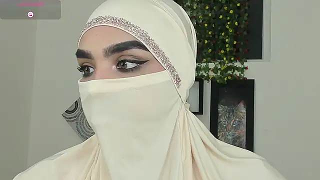 Maissa Alabi online show from October 2025 06:42:01 PM