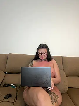 Snapshot of ShadowSweety chatting on June 2026 06:39:02 PM ShadowSweety online show from June 2026 06:39:02 PM