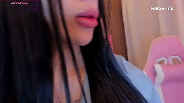 tamy xoo online show from January 2026 06:11:02 PM