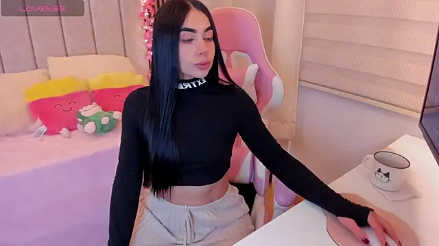 tamy xoo online show from February 2026 05:10:02 PM