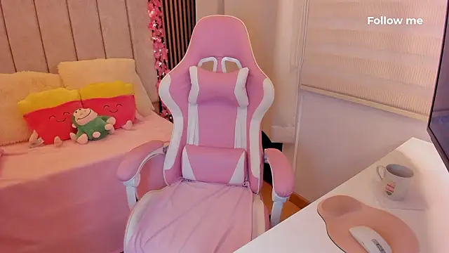 tamy xoo online show from February 2026 06:08:01 PM