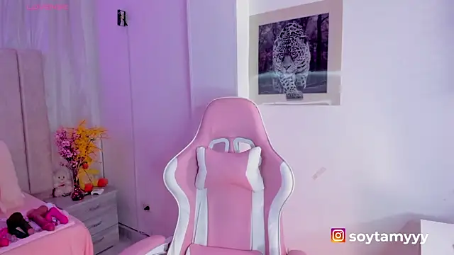 tamy xoo online show from March 2025 09:08:02 PM