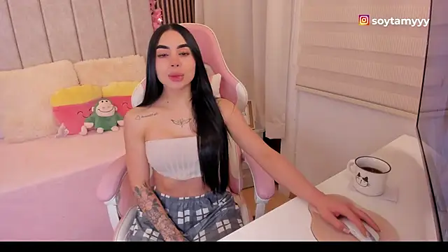 Snapshot of tamy_xoo chatting on July 2026 07:04:01 PM tamy xoo online show from July 2026 07:04:01 PM