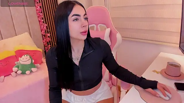 tamy xoo online show from November 2025 04:39:02 PM