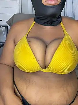 Lilymoonshow online show from May 2026 01:24:01 AM
