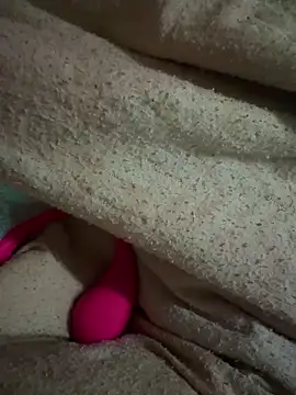 Lilymoonshow online show from March 2026 04:22:01 PM