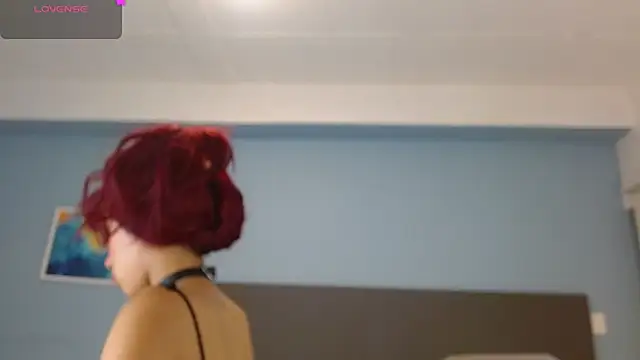 ilitzy cardona online show from October 2025 03:40:02 AM