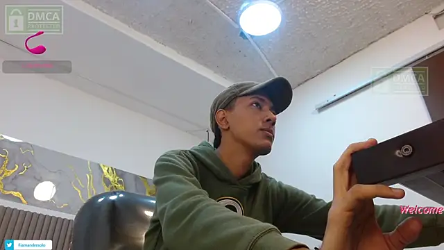 HarolddXL online show from November 2025 01:22:02 PM