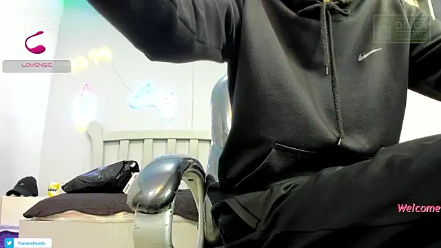 HarolddXL online show from December 2025 01:32:02 PM