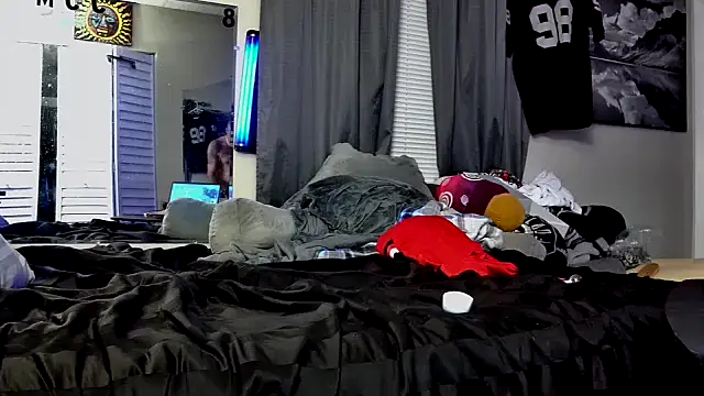 1badfucka online show from February 2025 12:11:01 AM