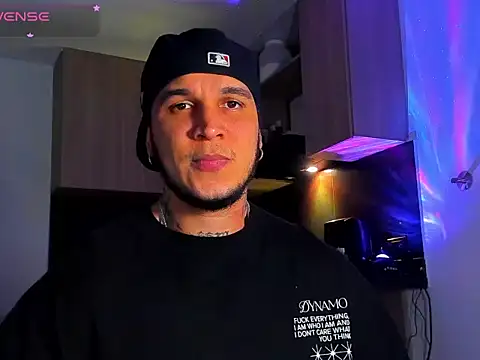 austinoficial online show from April 2026 01:43:01 AM