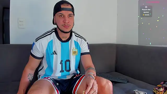 austinoficial online show from November 2025 08:56:02 PM