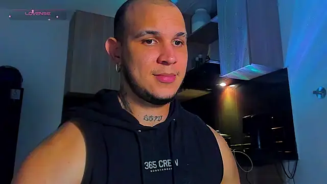 austinoficial online show from May 2026 02:42:01 AM
